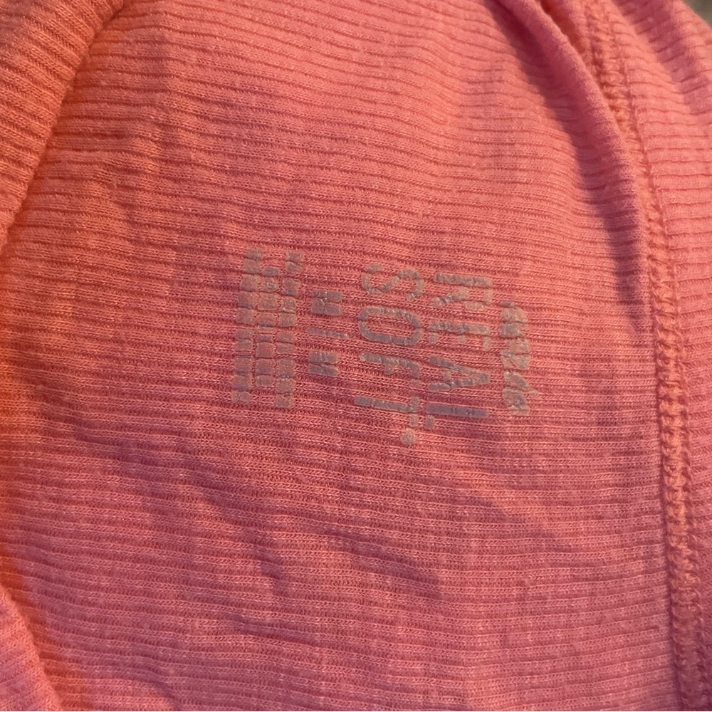 Aerie Coral Long Sleeve Tee size medium - Picture 3 of 3